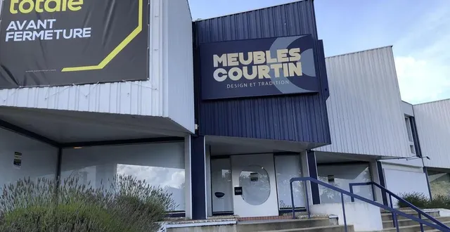 photo les meubles courtin procèdent à une liquidation avant la fermeture définitive. &copy; le maine libre