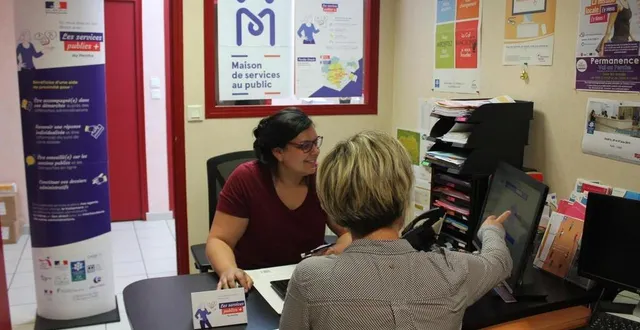 photo l’orne comptera ainsi seize guichets uniques ouverts aux administrés dans le département. &copy; archives ouest-france.