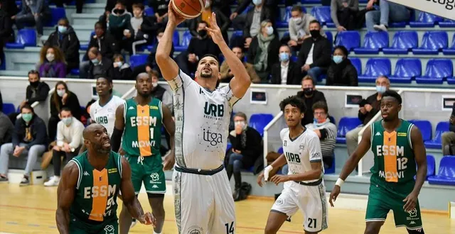 photo avec 17 points, saïd ben driss s’est fait plaisir contre la défense du portel en coupe de france. &copy; jocelyne régent