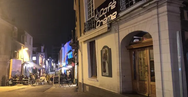 photo le mans, place de la sirène, vendredi 16 octobre 2020. le café crème, place de la sirène, restera fermé jusqu’au 16 décembre. &copy; le maine libre