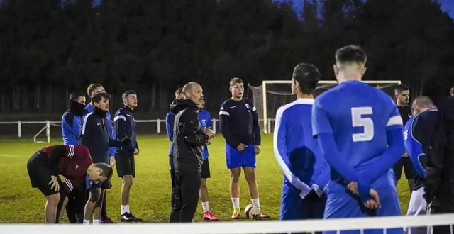photo derniers entraînements de la jeune équipe de bonnétable (r3) avant de recevoir saint-nazaire (r1) ce dimanche 18 octobre 2020. le coach sébastien briand motive ses troupes et espère continuer l’aventure de la coupe de france. &copy; le maine libre