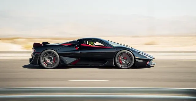photo l’hypercar ssc tuatara remporte le titre de « véhicule de production le plus rapide » au monde. &copy; james lipman