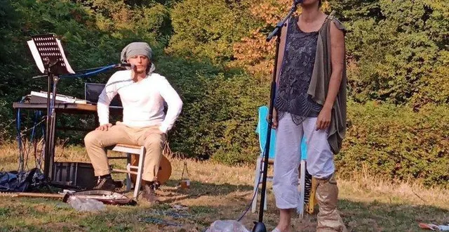 photo benoît pompéo et yasmine bargache joueront « y a-t-il des playmobils chez greta thunberg ? ». &copy; zutano bazar