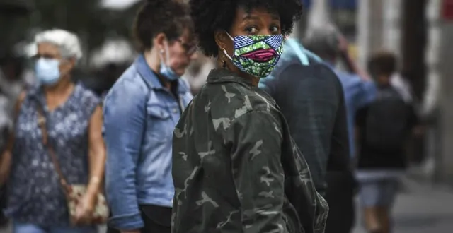 photo le masque est désormais obligatoire sur la voie publique dans 99 communes du département. &copy; photo archives le maine libre denis lambert