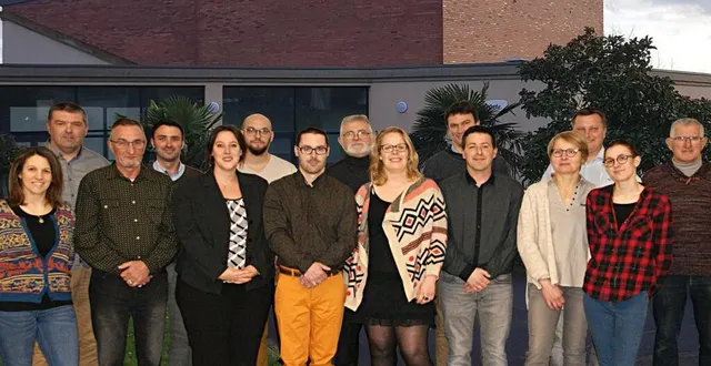 photo « rassemblons nos forces pour un village solidaire » &copy; le maine libre