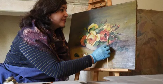 photo après avoir exercé à sablé-sur-sarthe et au mans, julie papin, restauratrice d’œuvres anciennes, s’est installée à crannes-en-champagne pour le calme et la proximité des grandes villes. &copy; le maine libre