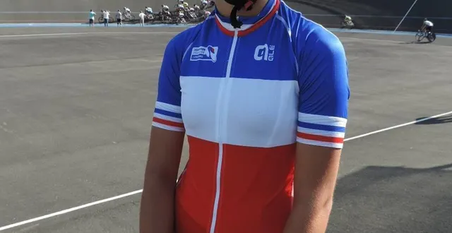 photo après les championnats de france sur piste, bénédice ollier participe cet après-midi à ceux de cyclo-cross. *** local caption *** après les championnats de france sur piste, bénédice ollier participe cet après-midi à ceux de cyclo-cross. &copy; le maine libre