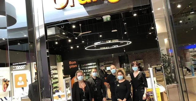 photo la boutique orange est désormais ouverte dans la galerie commerciale du e. leclerc d’arçonnay (sarthe). &copy; ouest-france