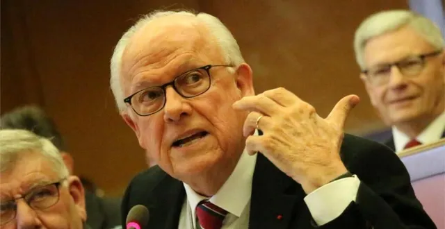 photo alain lambert a été réélu à la tête du conseil national d’évaluation des normes. &copy; archives ouest-france