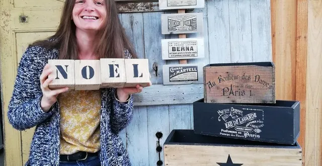 photo dans son atelier d’amné-en-champagne, ketty redonne vie à de nombreux objets notamment de vieilles caisses en bois. &copy; les chines et patines de ketty