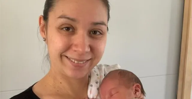 photo célia et sa petite meïly venue au monde le vendredi 6 novembre. &copy; photo le maine libre