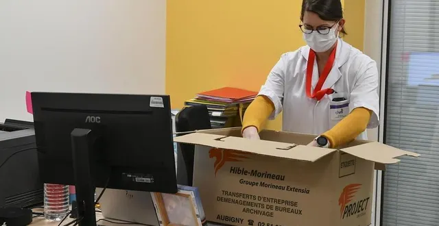 photo tous les cartons ne sont pas encore défaits. &copy; photo le maine libre – yvon loué