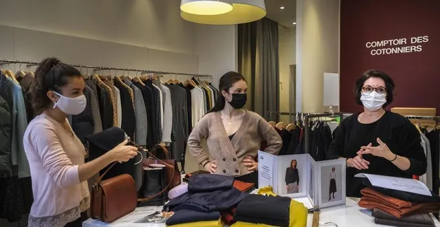 photo le mans, mercredi 25 novembre 2020. au comptoir des cotonniers, l’équipe prépare la réouverture. &copy; photo le maine libre – denis lambert