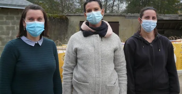 photo malgré le masque, les sourires d’anne-cécile, amélie et lydia sont bien visibles pour cette vente record &copy; le maine libre