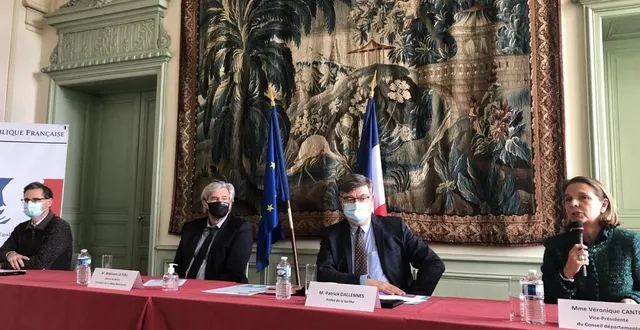 photo le mans, mardi 1er décembre 2020. stephan domingo, stéphane le foll, patrick dallennes et véronique cantin reconnaissent que les indicateurs sont à la baisse mais veulent rester prudents. &copy; le maine libre