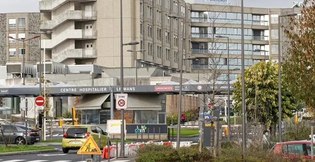 photo le nombre de personnes atteintes du covid-19 hospitalisées en sarthe est toujours très élevé. &copy; dominique breugnot photographer