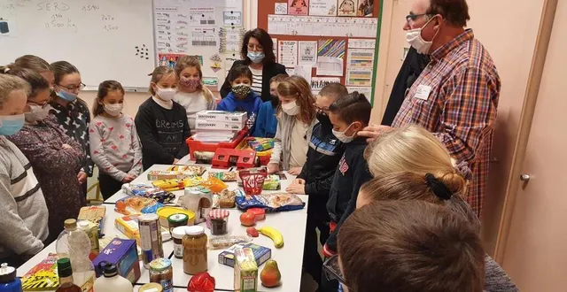 photo les élèves de cm1 de lara gasnier ont été attentifs aux explications d’emmanuel gaceus. &copy; ouest-france