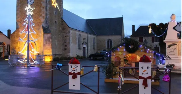 photo depuis samedi, le centre-bourg arbore une magnifique décoration de noël. &copy; ouest-france