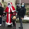 photo théo, ambre et nathan sont venus rencontrer le père noël.