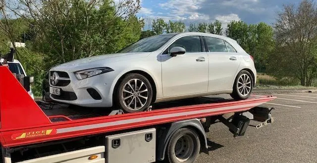 photo entre le 1er janvier et le 9 décembre 2020, en sarthe, 161 véhicules ont été emmenés sur un camion plateau à la suite d’une immobilisation administrative prononcée par les gendarmes. dans la plupart des cas, il s’agissait d’un grand excès de vitesse. &copy; gendarmerie de la sarthe