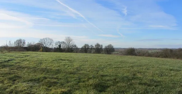 photo le lotissement sera accessible par la route de coulans, et des voies douces le relieront à souligné-flacé. &copy; ouest-france
