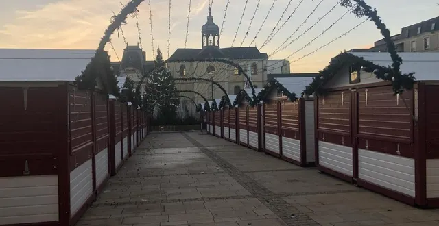 photo le mans a sauvé in extremis son marché de noël. &copy; le maine libre