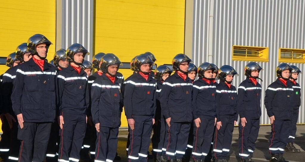 Le calendrier des pompiers de Guingamp sera distribué directement dans les  boîtes aux lettres