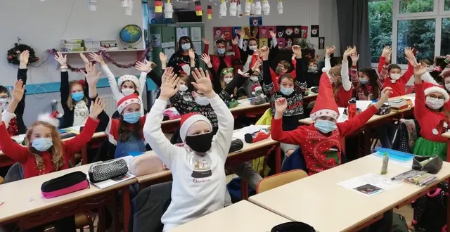 photo les cm2 ont fêté leur dernier noël à l’école. l’année prochaine, ils seront au collège. &copy; ouest-france