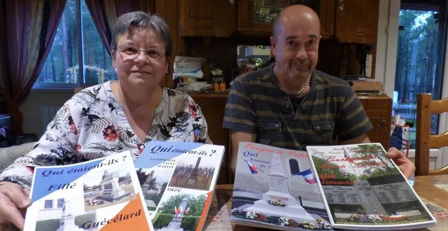 photo marie royer présente les ouvrages des communes voisines et patrick huart les deux éditions de « qui étaient-ils ? buckmaster hercule-sacristain ». &copy; le maine libre