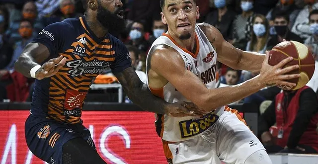 photo scott bamforth est dans le top 10 des meilleurs scoreurs du championnat français (6e avec 16,2 points de moyenne). &copy; archives le maine libre – denis lambert