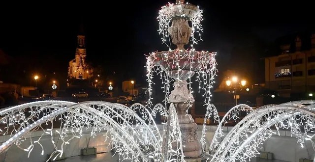 photo circuit des villages illuminés de l’orne avec ici, à bagnoles-de-l’orne normandie. &copy; stéphane geufroi/ouest-france