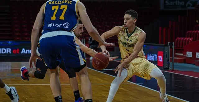 photo ce samedi 9 janvier 2021, scott bamforth et le mans sb disputent un huitième de finale de la coupe de france à roanne. &copy; archives le maine libre / morgan delarue