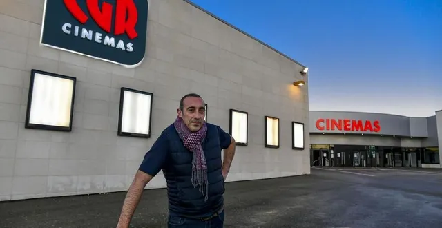 photo saint-saturnin, mardi 15 décembre 2020. pas de films à l’affiche, pas de spectateurs, laurent barriquault ne comprend pas cette décision du gouvernement. &copy; le maine libre – yvon loue