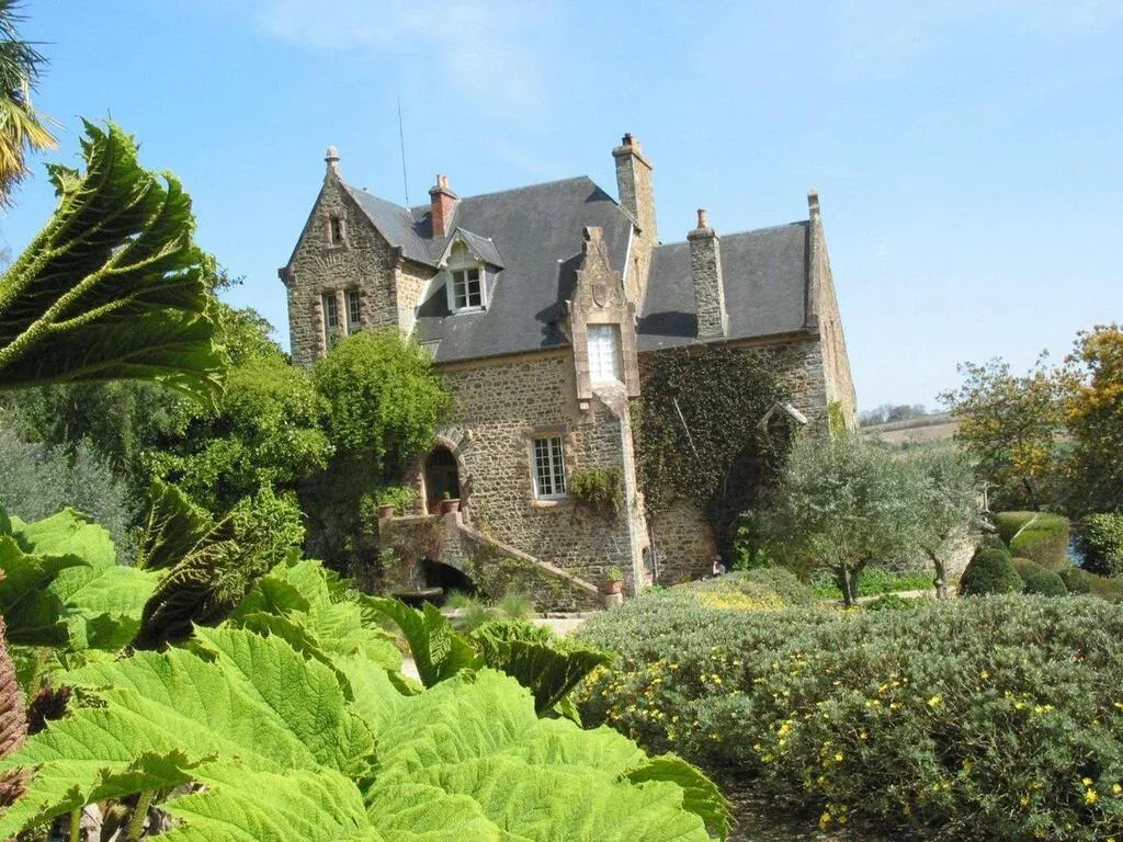 Villa La Belle Au Bois Dormant Le Touquet Plouguiel. Le château de Kestellic change de propriétaire -  Lannion-Perros.maville.com
