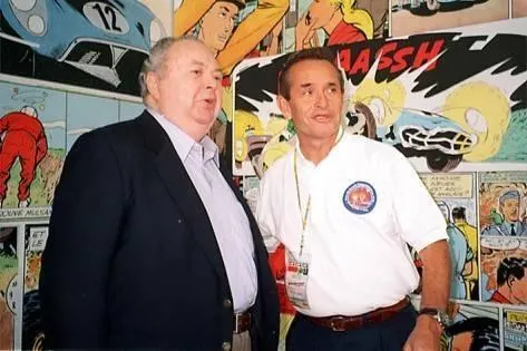 photo jean graton en compagnie jacky ickx, plusieurs fois présent dans les aventures de michel vaillant. &copy; archives le maine libre