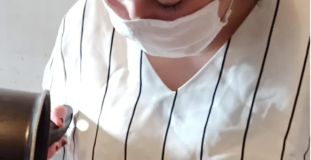 photo clarysse collet en plein travail. &copy; ouest-france