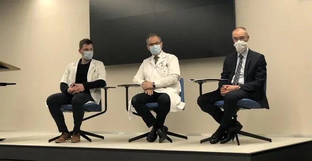 photo le trio joël pannetier, laurent pidhorz et oliver bossard, constate l’accélération rapide de l’épidémie. &copy; le maine libre