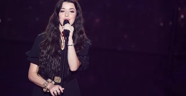 photo la chanteuse rose serignan, alias seri, est originaire du quartierdu lac-de-maine. &copy; bureau 233/itv/tf1