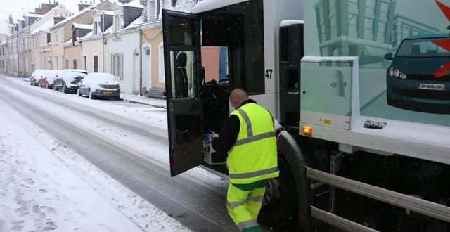 photo  le mans, mercredi 10 février 2021. la circulation s’avère très difficile sur les axes secondaires, en campagne. mais aussi en ville.  &copy;  ouest-france 