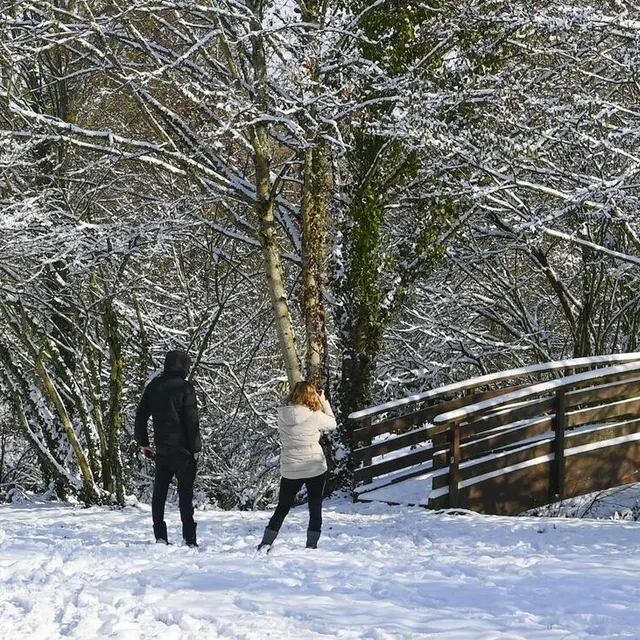 photo a yvré-l’evêque, passerelle du pont romain.  ©  yvon loue