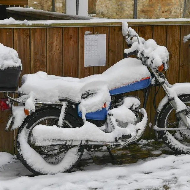 photo dans le vieux mans.  ©  yvon loue