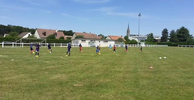 photo  à défaut de matchs, les clubs insistent sur l’esprit ludique, surtout auprès des plus jeunes.  &copy;  vdl 
