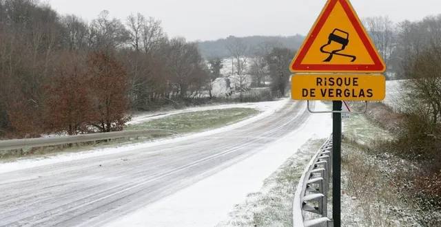 photo  la vigilance est de mise sur les routes secondaires du département (photo d’illustration).  &copy;  ouest france archives 