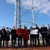 photo  les élus ont inauguré le pylône 4g multi-opérateurs de monts-sur-orne. 