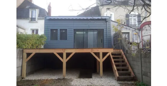 photo le mans. extension en bois, agrandissement de maison, création de loft… la maison des travaux gère tout de a à z