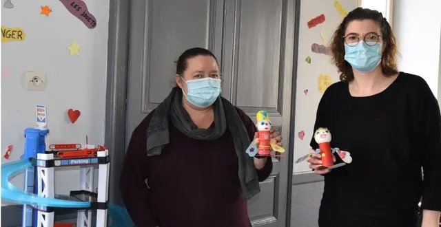 photo  magali et mélanie ont en charge de proposer des animations durant la deuxième semaine des vacances  &copy;  le maine libre 