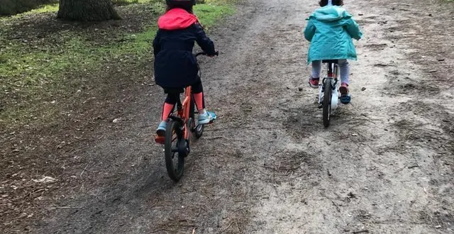 photo  les sentiers de l’arche de la nature, à yvré-l’évêque, offrent de belles possibilités de sortie à vélo en famille. et vous, quel est votre bon plan de balade ?  &copy;  le maine libre 