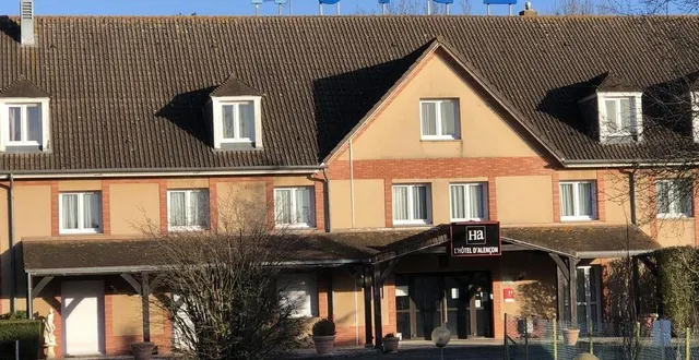 photo  l’hôtel d’alençon (ex-mercure) situé avenue du général leclerc à alençon.  &copy;  ouest-france 