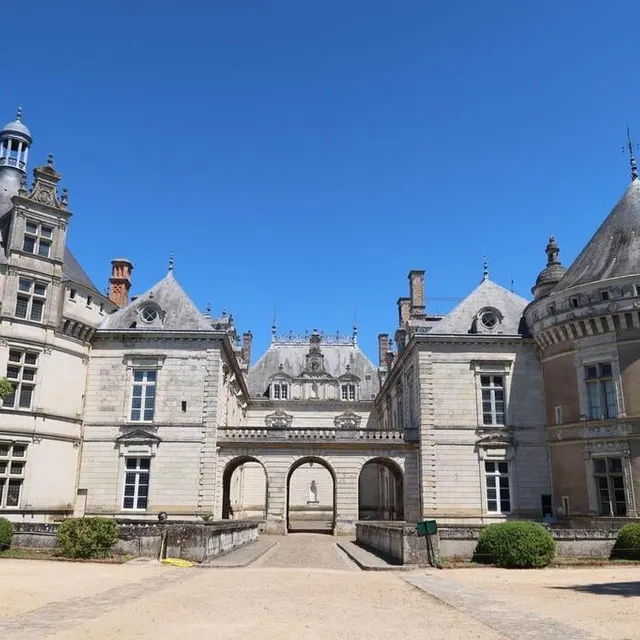 photo seul le parc et les jardins du château seront ouverts pendant les vacances.  ©  archives le maine libre
