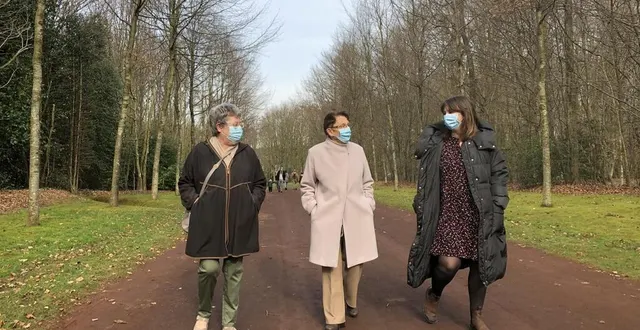 photo  à l’invitation de la paroisse bienheureux marcel callo, chacun est invité à venir se balader, tous les dimanches jusqu’à pâques, dans le parc du château à 15 h.  &copy;  ouest-france 